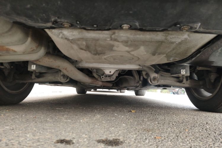 宝马5系 2014款 525Li 领先型局部细节9009