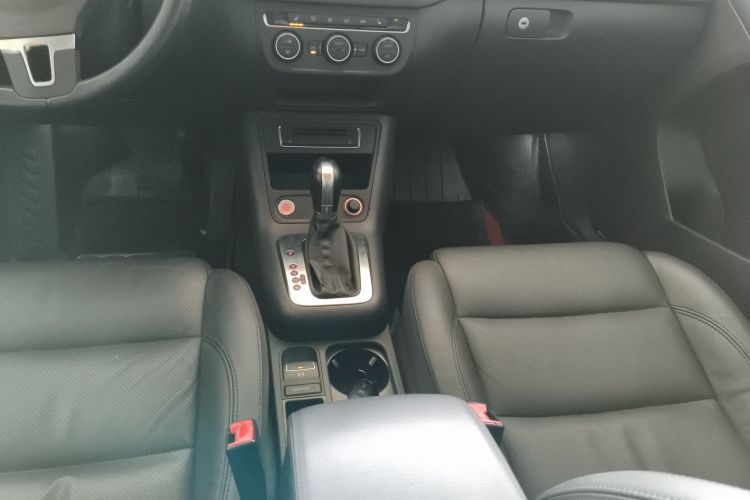 大众 途观 2015款 1.8TSI 自动两驱豪华型中控内饰18