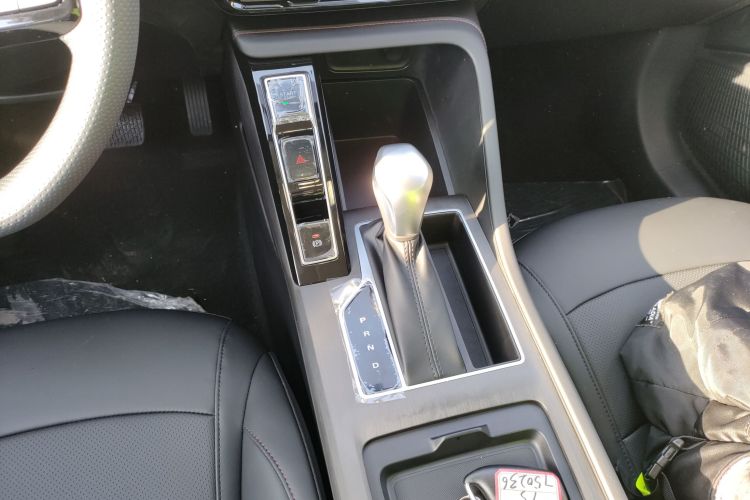 荣威i5 2026款 1.5L CVT豪华版中控内饰18