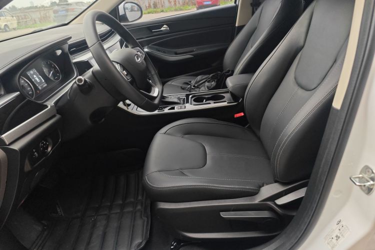 奇瑞 艾瑞泽5 2021款 PRO 1.5L CVT青春版中控内饰19