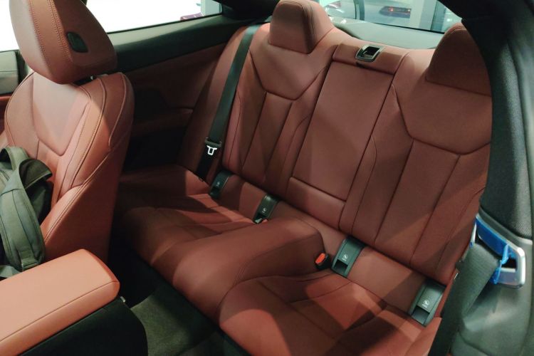 宝马4系 2024款 430i M运动曜夜套装中控内饰21