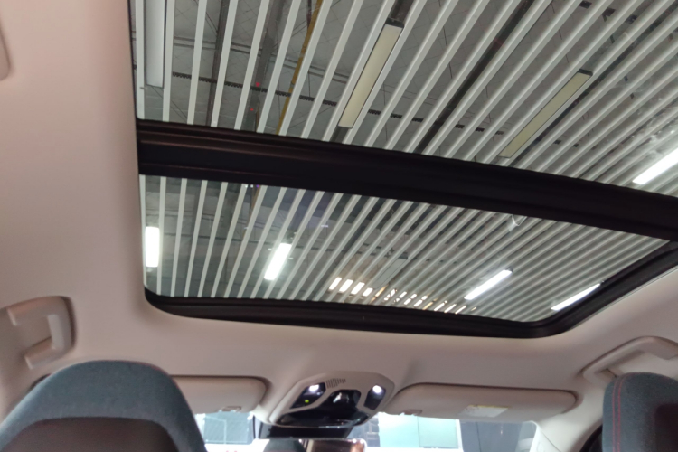 领克06 2020款 1.5T 耀Halo中控内饰22