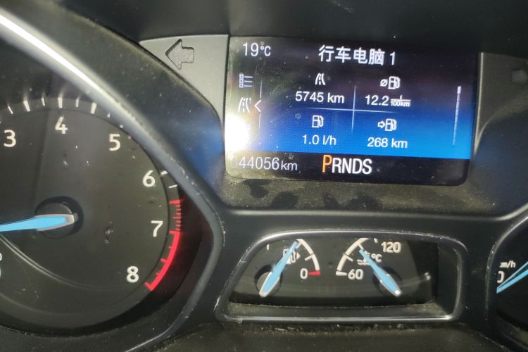 福特 福克斯 2015款 三厢 EcoBoost 180 自动旗舰型中控内饰15