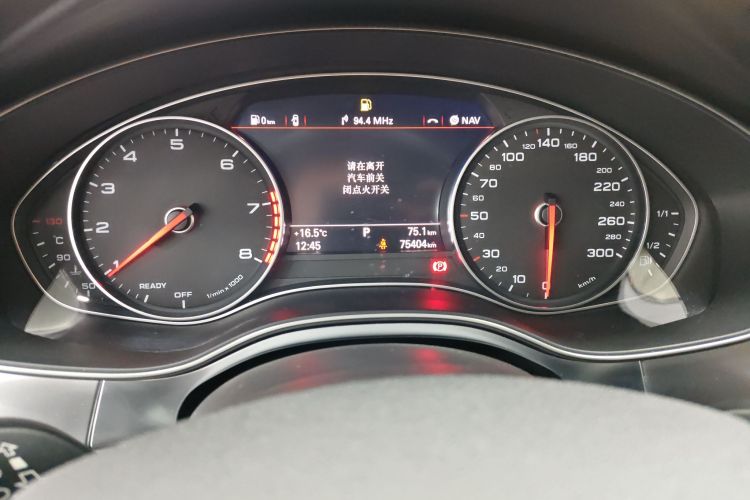 奥迪A6L 2018款 35 TFSI 典藏版中控内饰14