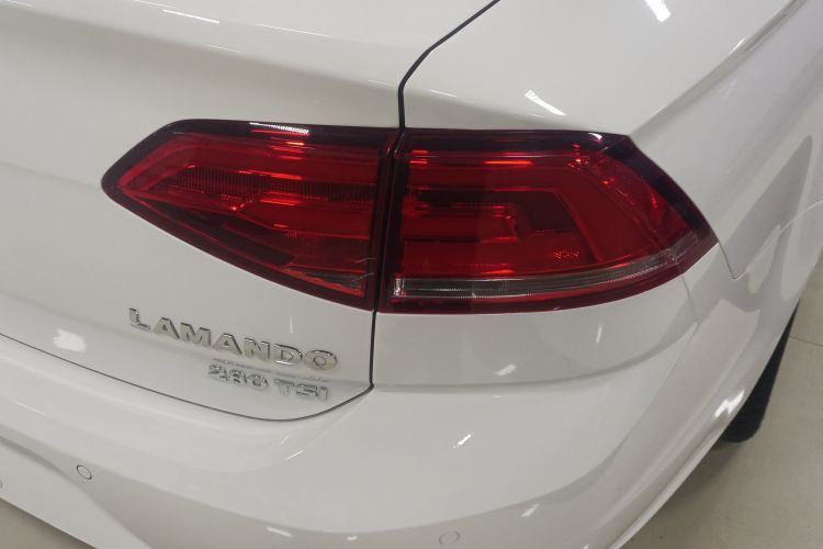 大众 凌渡 2018款 280TSI DSG舒适版车身外观9