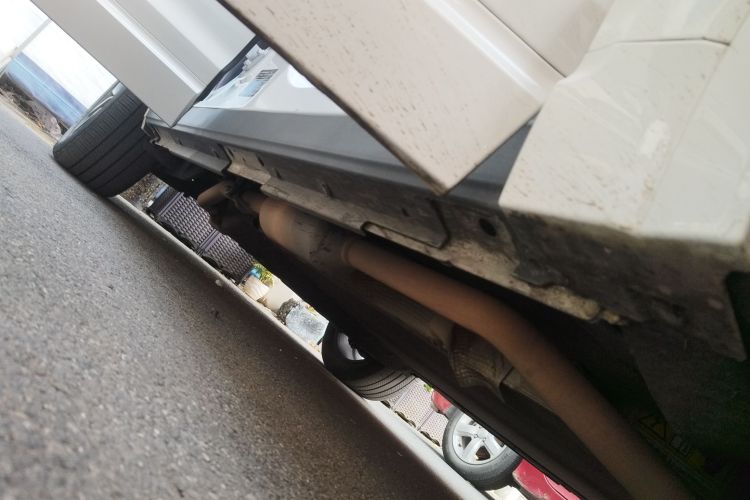 理想汽车 理想ONE 2020款 增程6座版局部细节9001