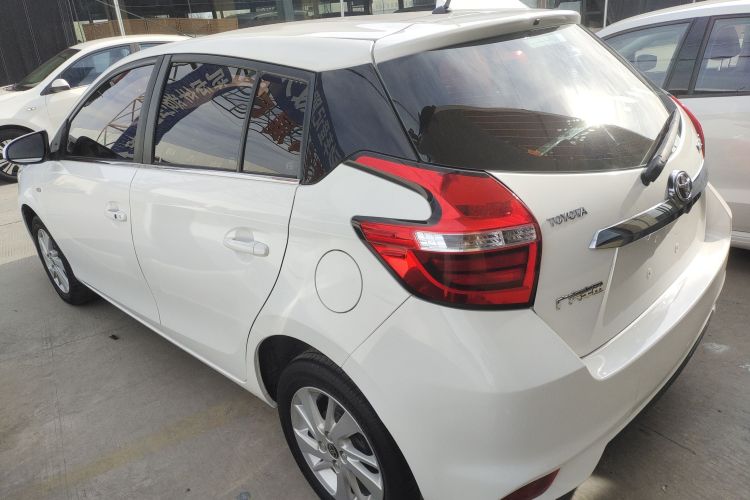 丰田 YARiS L 致炫 2016款 改款 1.5GS CVT锐动版车身外观4