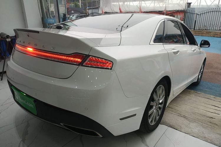 林肯MKZ 2020款 2.0T 尊享版车身外观7