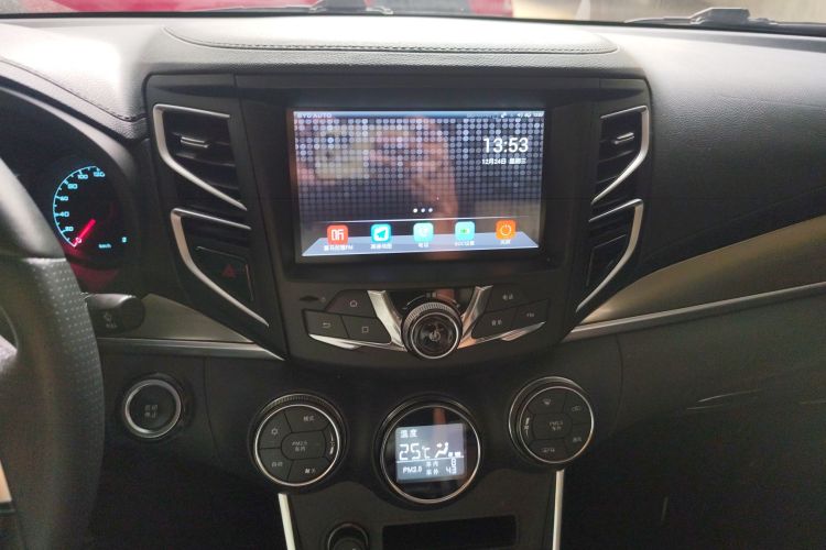 比亚迪 宋新能源 2017款 宋DM 1.5TID 全时四驱豪华型中控内饰16