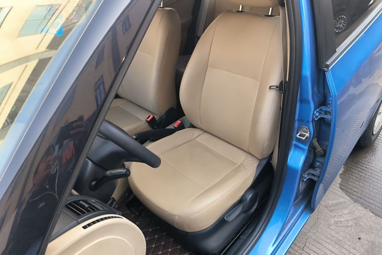 斯柯达 晶锐 2014款 1.4L 自动晶致版中控内饰19