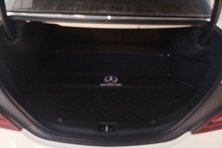 奔驰CLA 2018款 CLA 220 4MATIC局部细节23