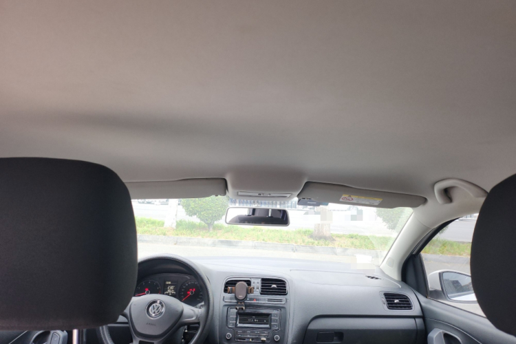 大众 Polo 2016款 1.4L 手动风尚型中控内饰22