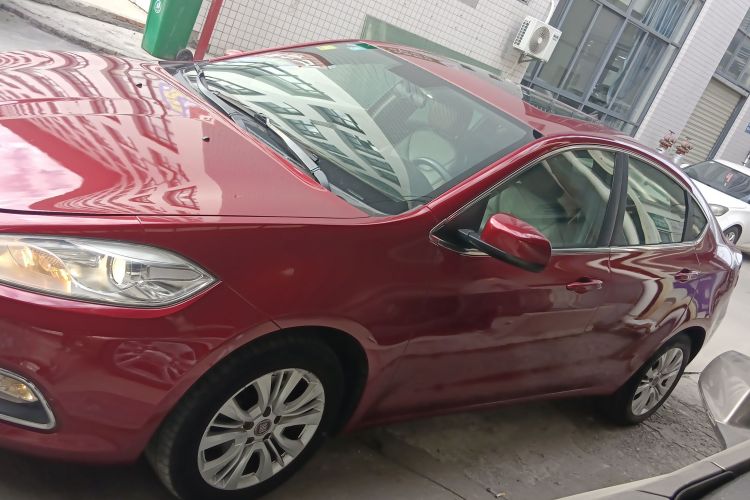 菲亚特 菲翔 2015款 1.4T 自动劲享版车身外观6003