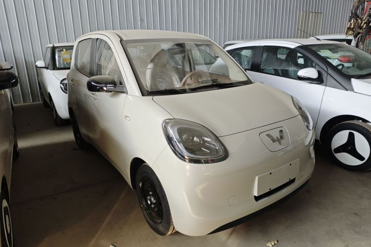 五菱汽车 宏光MINIEV 2025款 四门版 进阶款车身外观3