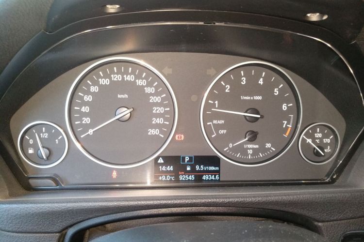 宝马3系 2017款 320Li 时尚型局部细节14