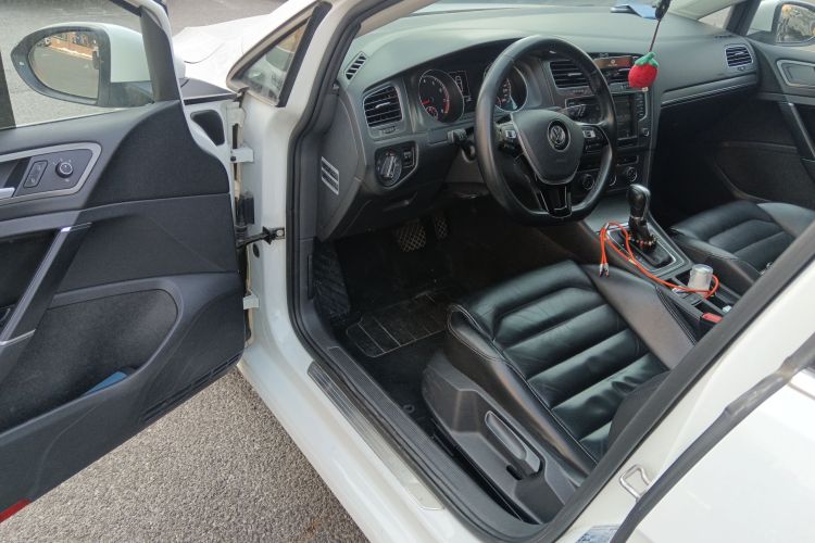 大众 高尔夫 2015款 1.4TSI 自动豪华型中控内饰20