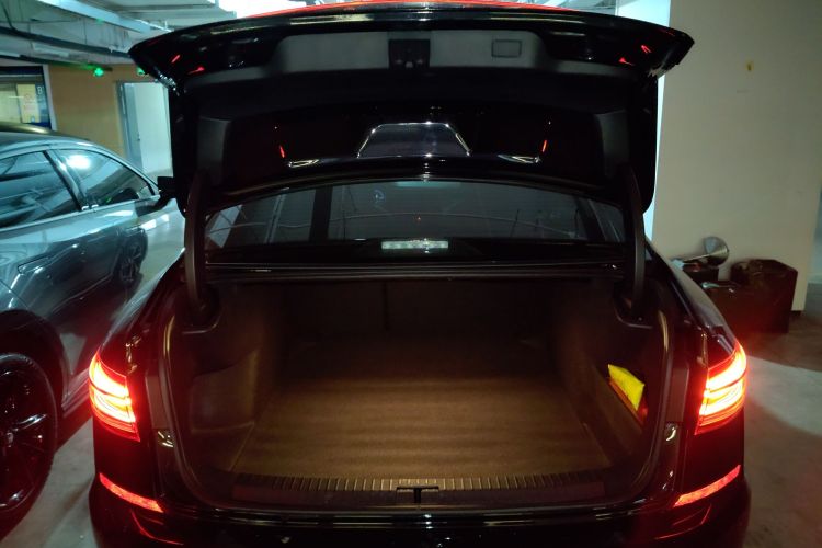 大众 帕萨特 2025款 出众款 330TSI 星空精英版局部细节23