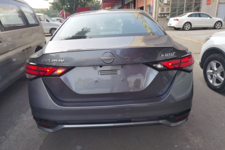 日产 轩逸 2023款 改款 1.6L CVT悦享版车身外观6