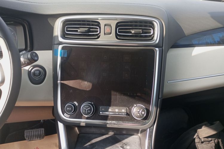 领克01 2019款 2.0T 两驱型Pro版 国VI中控内饰16