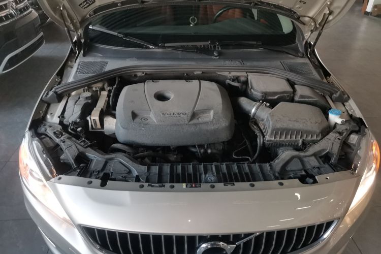 沃尔沃S60 2019款 S60L 改款 T5 智进进阶版局部细节24