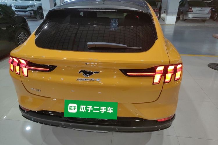 福特电马 2024款 GT风暴版车身外观6004