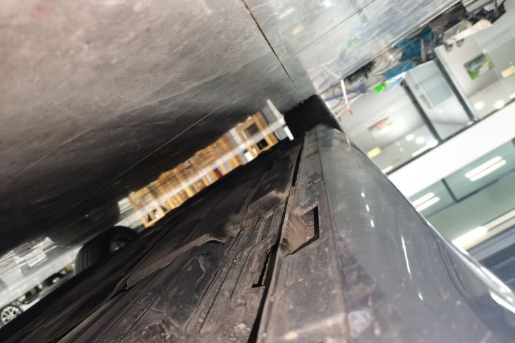 福特 福克斯 2022款 两厢 EcoBoost 180 自动ST Line局部细节9002