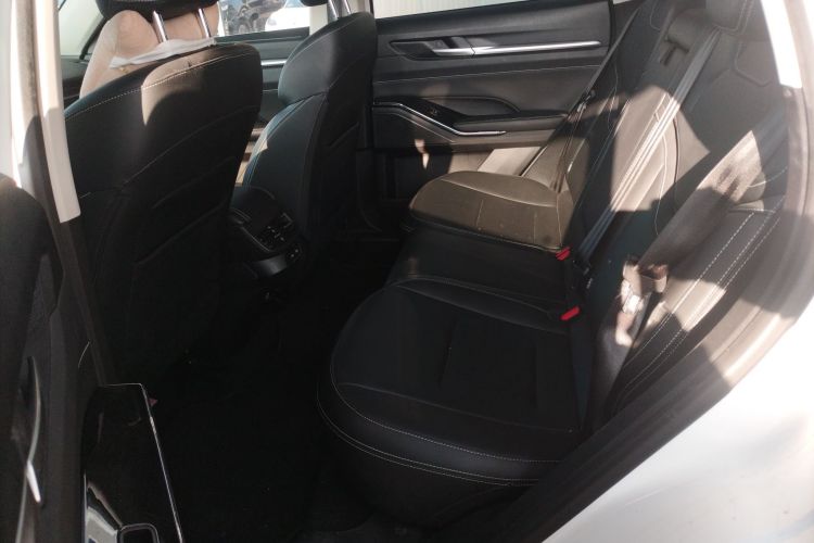 哈弗H6 2022款 第三代 1.5T 自动两驱Max中控内饰21