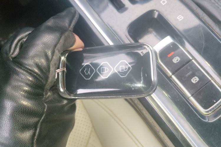 五菱汽车 五菱星辰 2021款 1.5T CVT星曜版中控内饰11