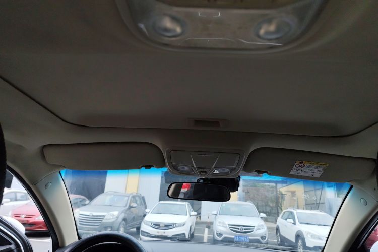 吉利汽车 帝豪 2017款 三厢百万款 1.5L CVT向上版中控内饰22