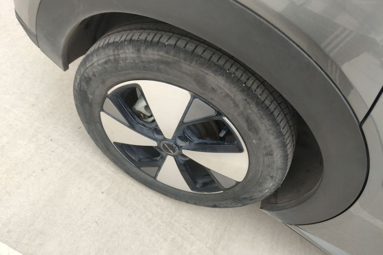 比亚迪 海豚 2023款 420km 自由版车身外观56