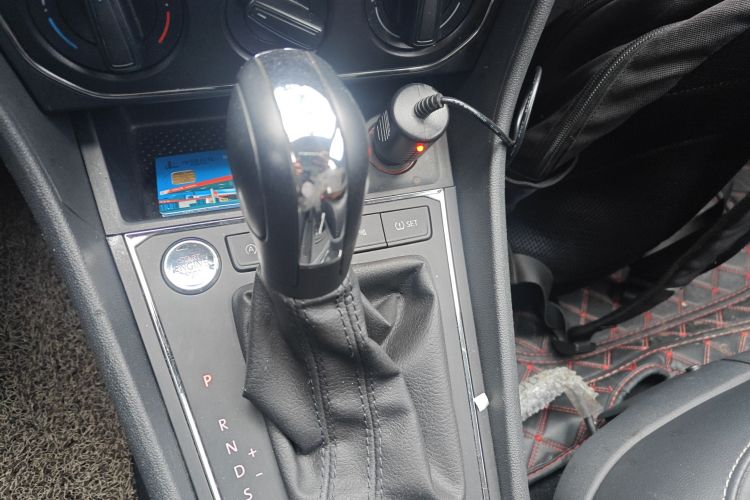 大众 朗逸 2018款 经典 1.5L 自动舒适版 国VI局部细节18