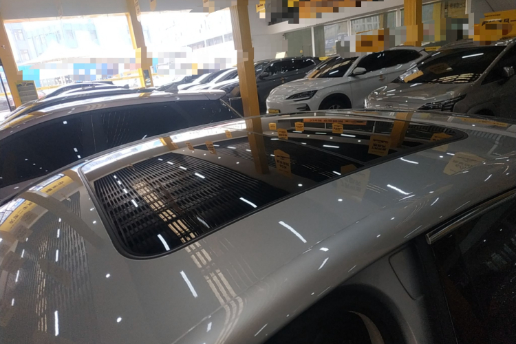 荣威D7 2025款 DMH 125km 世界冠军卓越版局部细节57