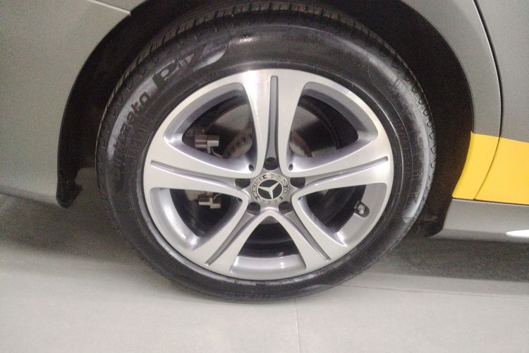 奔驰C级 2020款 改款 C 260 L 运动版车身外观6008