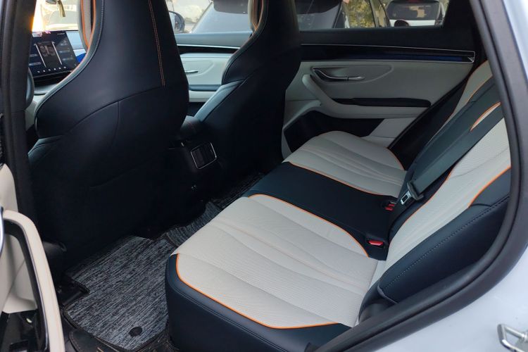 比亚迪 宋PLUS新能源 2021款 EV 旗舰型中控内饰21