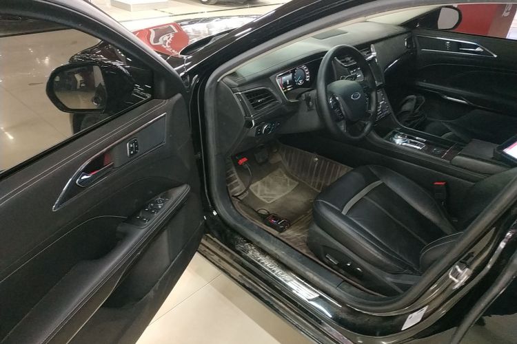 福特 金牛座 2018款 EcoBoost 245 卓越型 国V中控内饰20