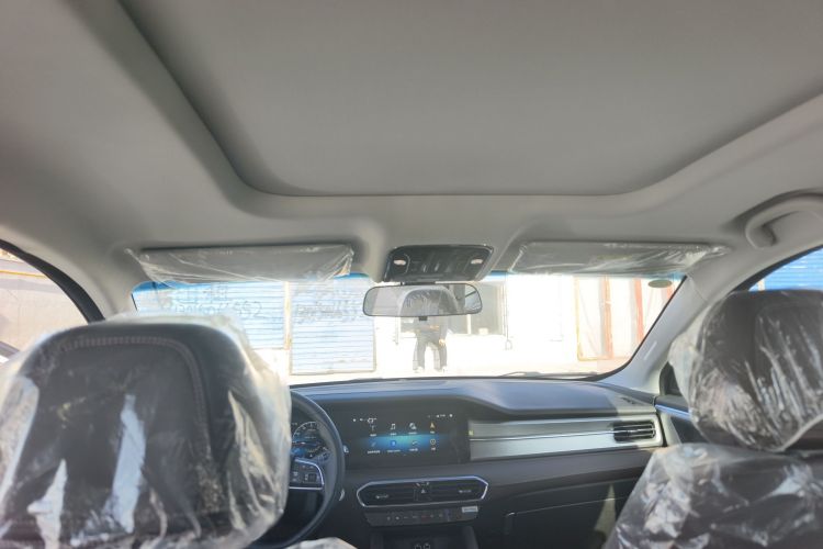 捷途X90 PLUS 2023款 改款 1.6TD DCT别墅 7座中控内饰22