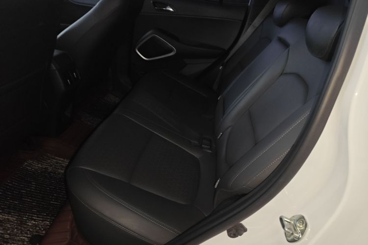 北京现代ix35 2019款 2.0L 自动两驱智勇·畅享版 国V中控内饰7004