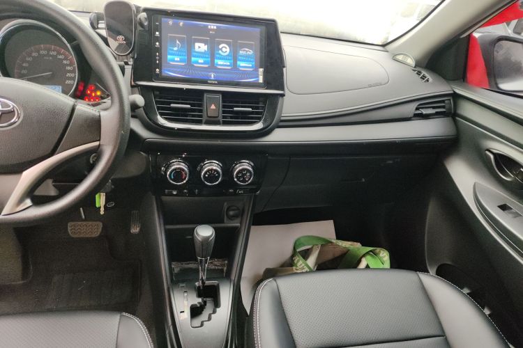 丰田 威驰 2021款 1.5L CVT创行版中控内饰16
