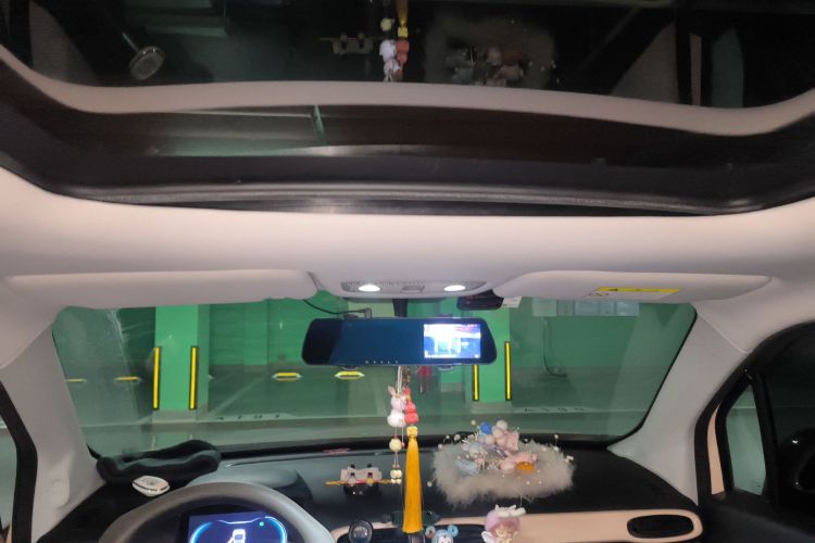 零跑汽车 零跑T03 2021款 400舒享版中控内饰22