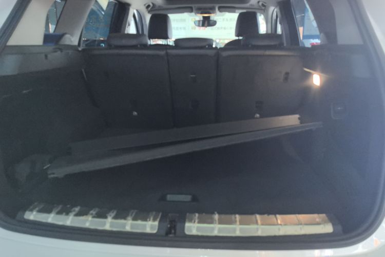 宝马X1 2018款 sDrive18Li 时尚型机舱底盘23