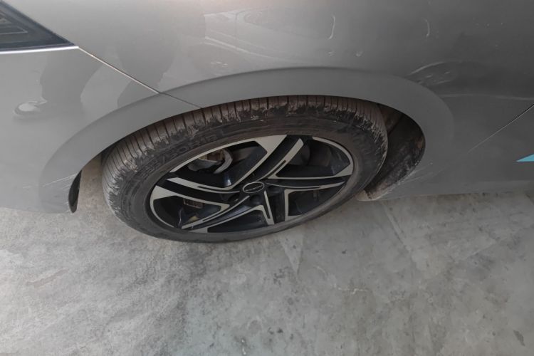 荣威D7 2023款 DMH 125km 旗舰版车身外观6007