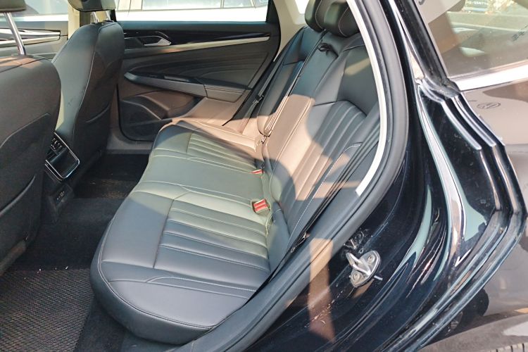 大众 帕萨特 2024款 280TSI 商务版中控内饰7004