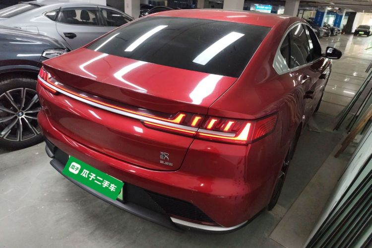 比亚迪 汉 2020款 EV 四驱高性能版旗舰型车身外观7