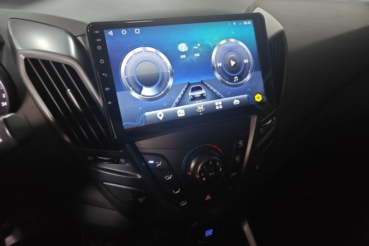 现代 Veloster飞思 2012款 1.6T 自动豪华版中控内饰16