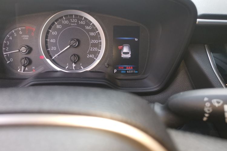 丰田 锋兰达 2022款 2.0L CVT领先版中控内饰15