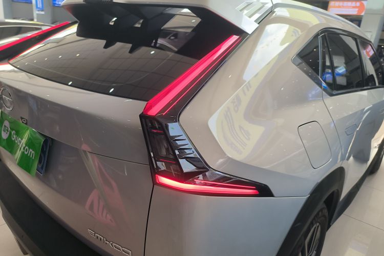 广汽传祺 影酷 2022款 1.5T 超新星版车身外观9