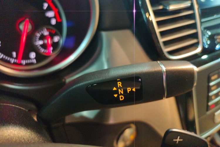 奔驰GLE轿跑 2015款 GLE 400 4MATIC 轿跑SUV局部细节18