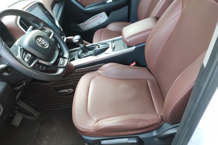 中华V6 2018款 1.5T 自动豪华型局部细节19