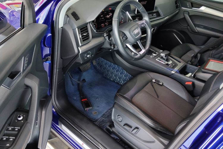 奥迪Q5L 2018款 45 TFSI 尊享时尚型 国V中控内饰20