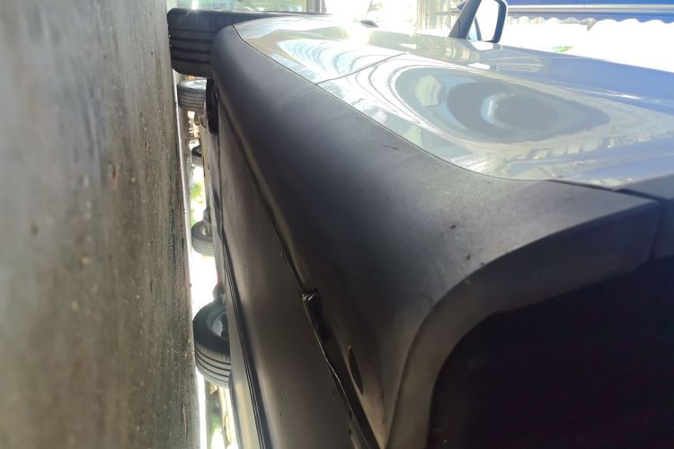 特斯拉 Model Y 2021款 长续航全轮驱动版局部细节9002